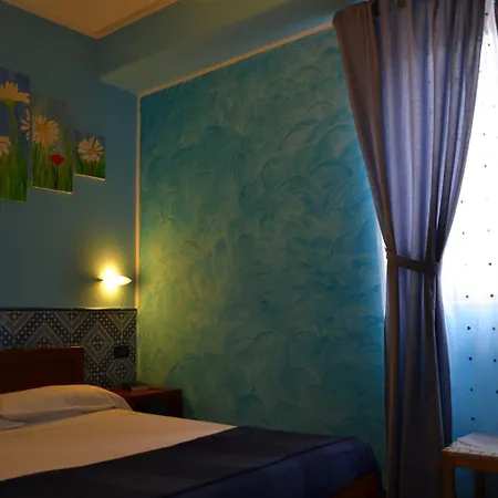 Hotel Petit