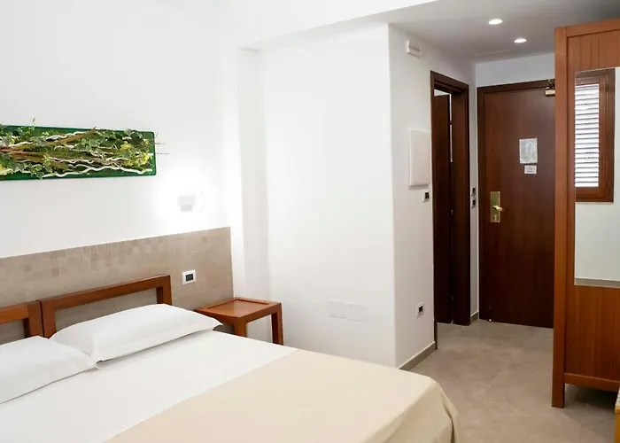 Отель Petit Милаццо