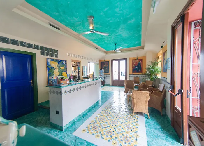 Отель Petit Милаццо