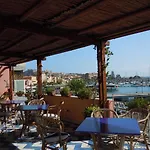 Petit 3* Milazzo