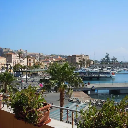 Petit 3* Milazzo